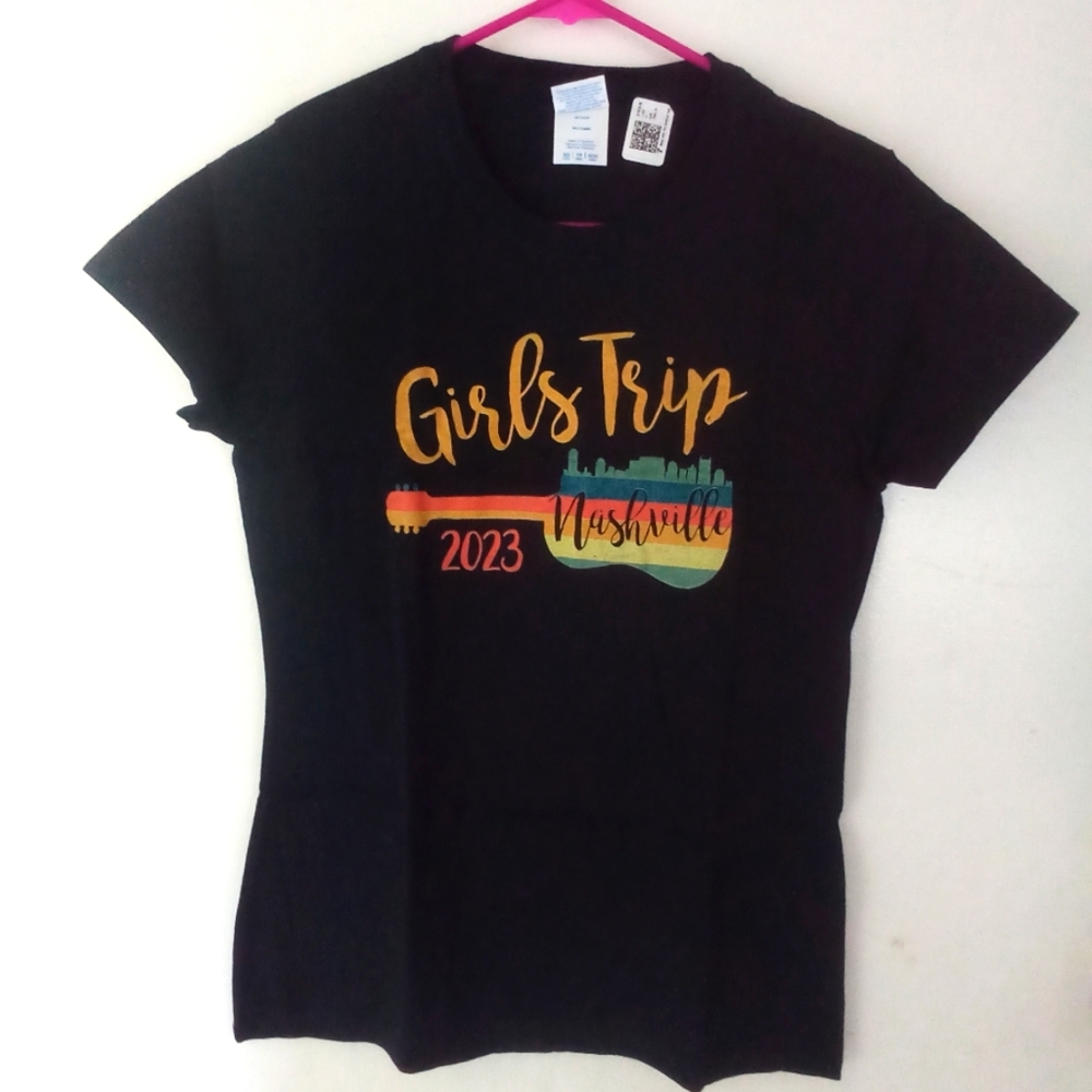 NWT BLACK GIRLS TRIP T SHIRT